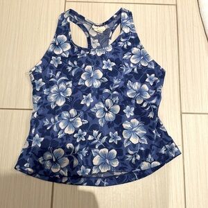 (S) small cycling / running Tank,